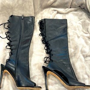 Size 10 VIA SPIGA open toe heeled boots. Gently worn